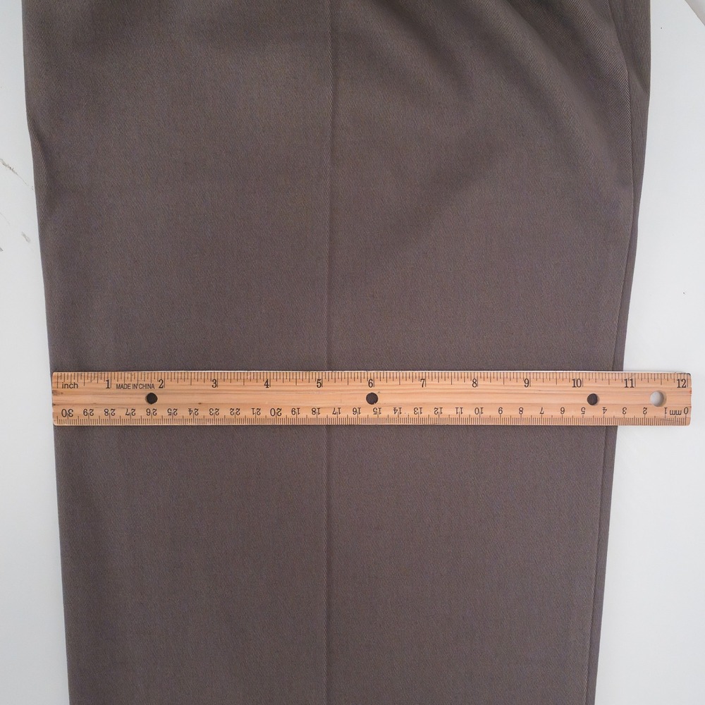Dockers Comfort Khaki Pants Mens 36x32 Brown Relaxed Fit Pleated Stretch Cotton - Picture 16 of 16